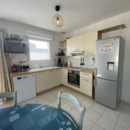 Maison Recente Calme A Fouras, Pres De La Mer, 3 Chambres, Terrasse, Garage Et Parking - Fr-1-709-40 Дом отдыха *